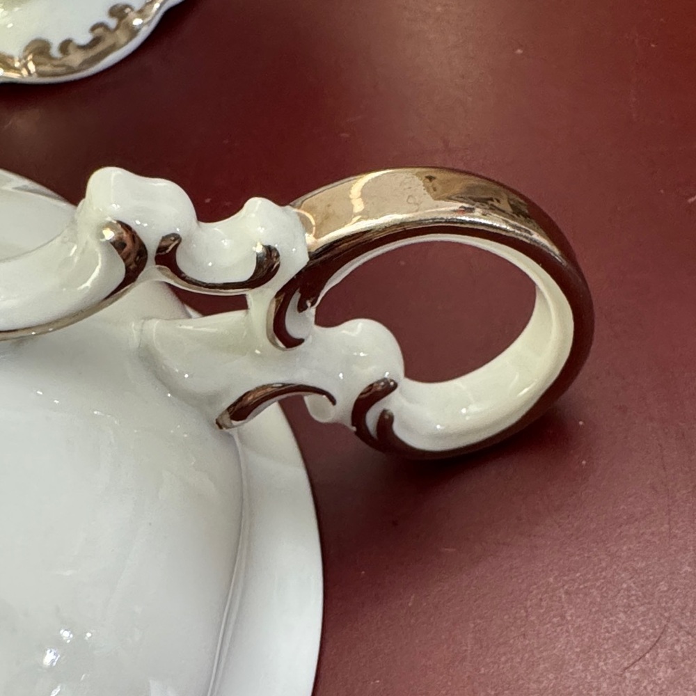 Vintage Hutschenreuther Sylvia Revere Platinum Trim Footed Teacup Set of 4 - Picture 5 of 8
